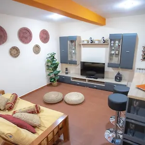 Apartamento Homehouse Serpenti - Colosseum - Rione Monti, Roma